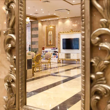 Alrazi Hotel