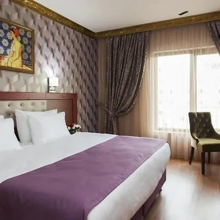 Alrazi Hotel 3*