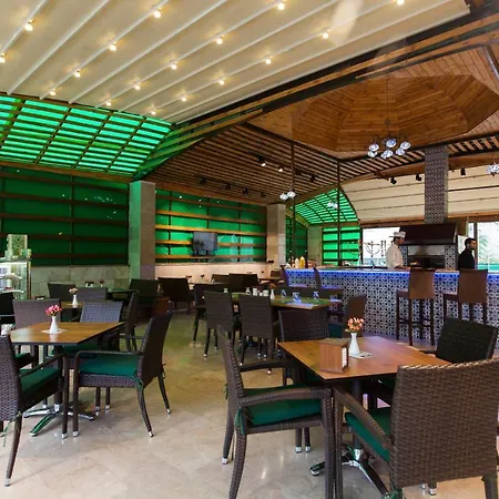 Alrazi Otel 3*