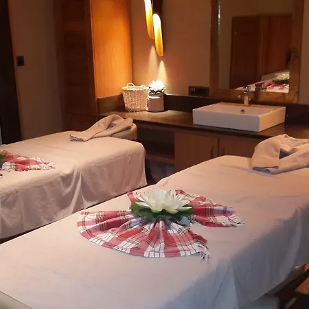 Alrazi Otel 3*